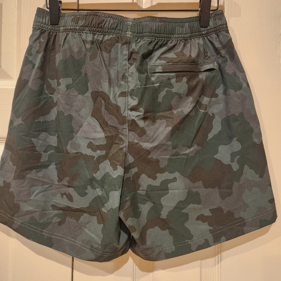 NWT CHUBBIES Men's"You Can't See Mes" Athlounger Green Camo Shorts Size Medium - Picture 2 of 12